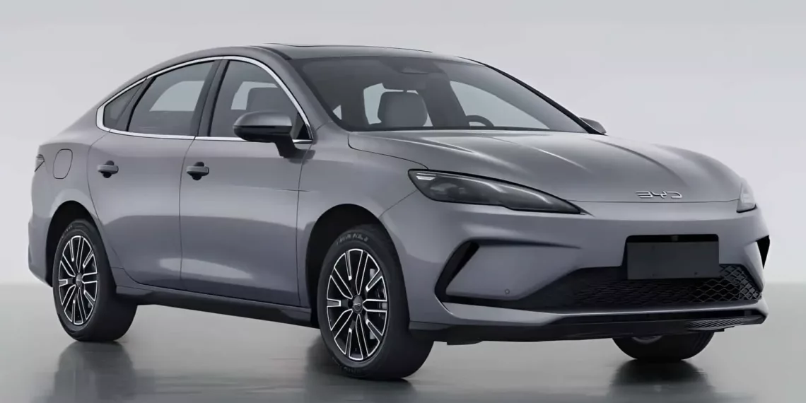 byd seal 05 dm i 3 Mercado automotivo vê avanço de 24% no interesse por carros chineses em 2025