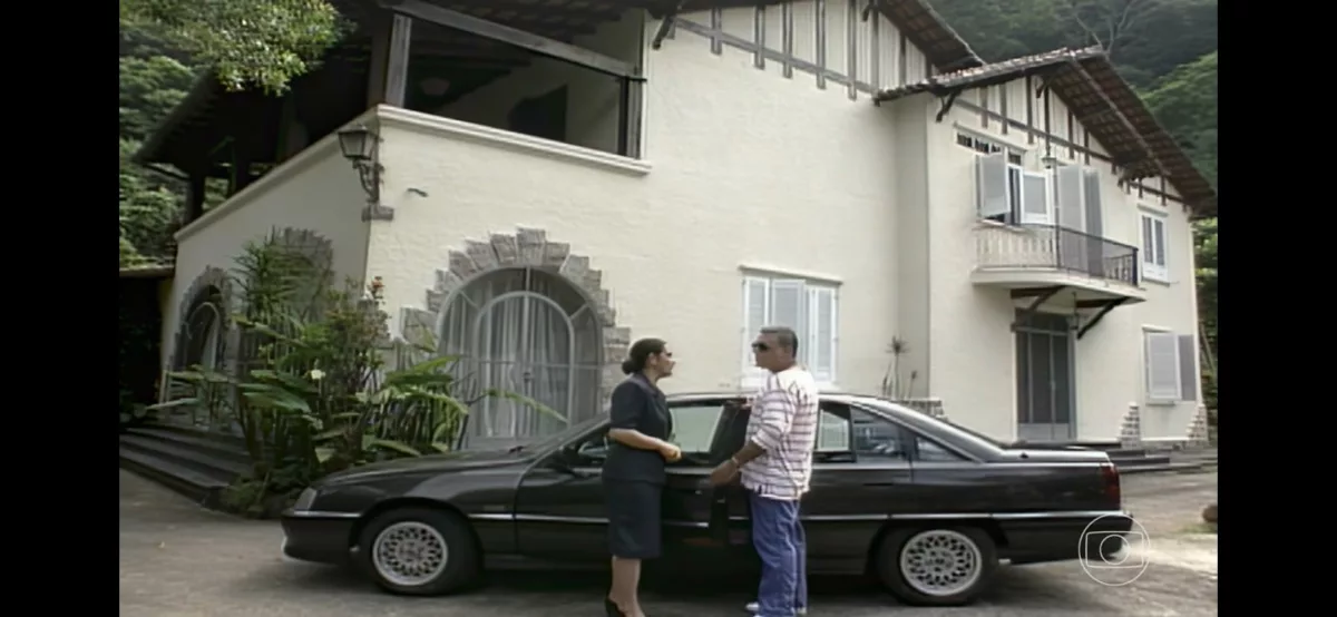 omega cd viagem 2 Chevrolet Omega CD 3.0: o carro de luxo que marcou os anos 90 e brilhou em "A Viagem"