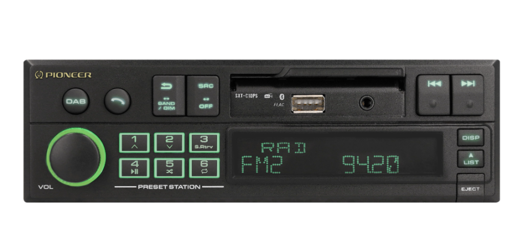 11 19 e1749032138272 Volta ao futuro: Pioneer lança rádio que parece toca-fitas, mas esconde Bluetooth e USB