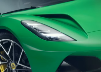 Lotus-Emira-V6-SE-Front-2048x1152