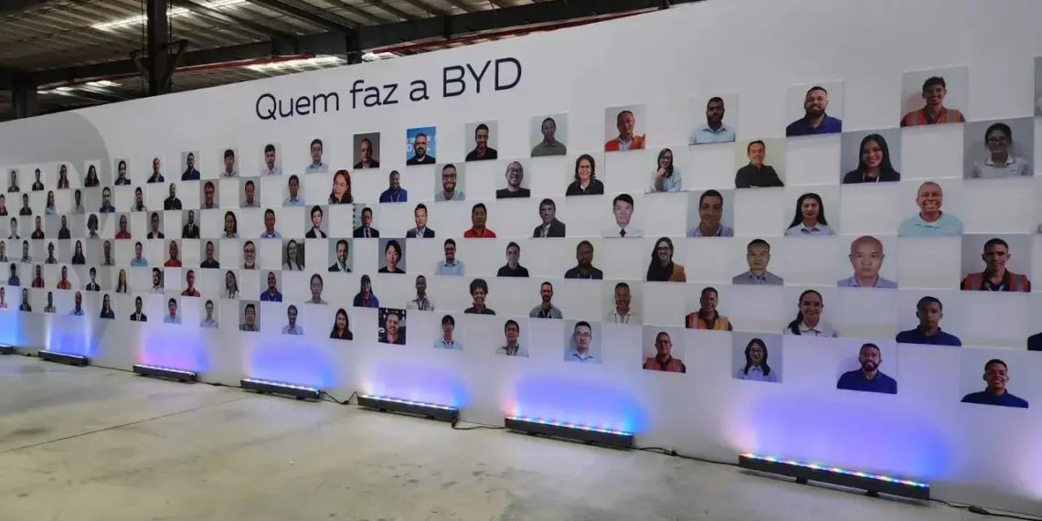 BYD apresenta primeiro veiculo experimental da fabrica de Camacari Sergio Dias 7 1 Quer trabalhar na BYD? Veja como conseguir uma vaga na nova fábrica de Camaçari com contratação imediata