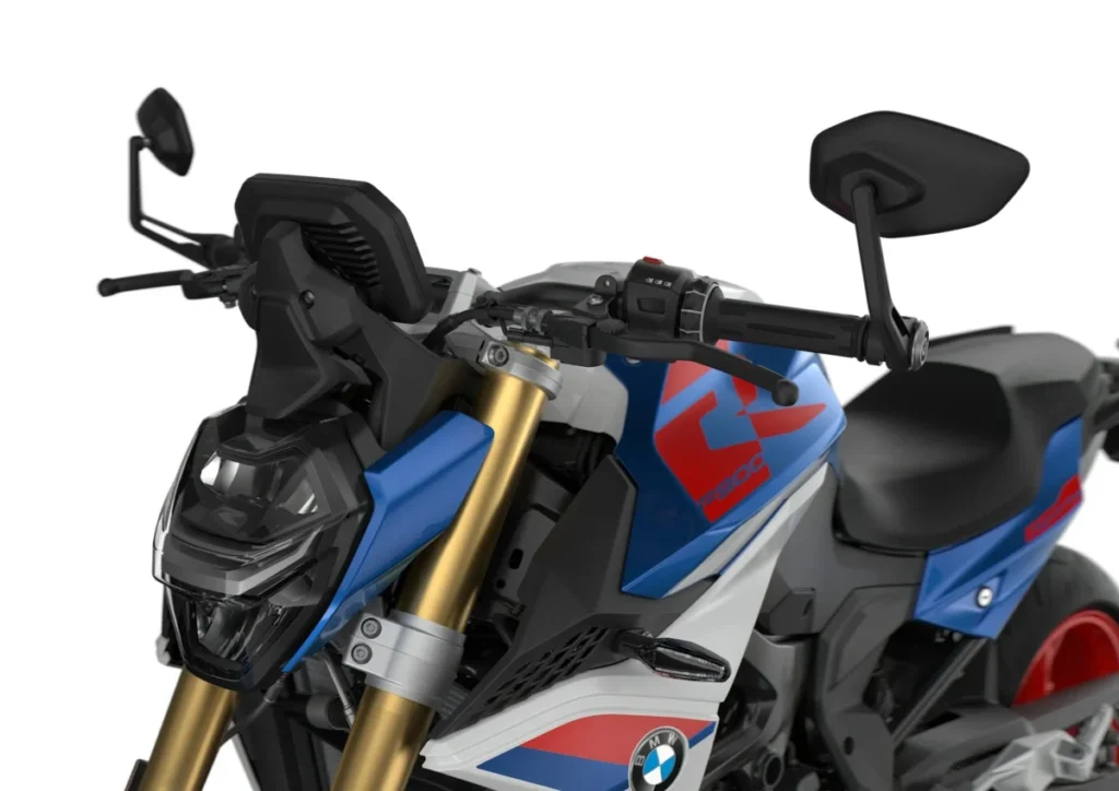 P90579110 lowRes the new bmw f 900 r .jpg 1024x724 1 BMW F 900 R 2026 chega ao Brasil com mais potência, tecnologia de ponta e novo visual