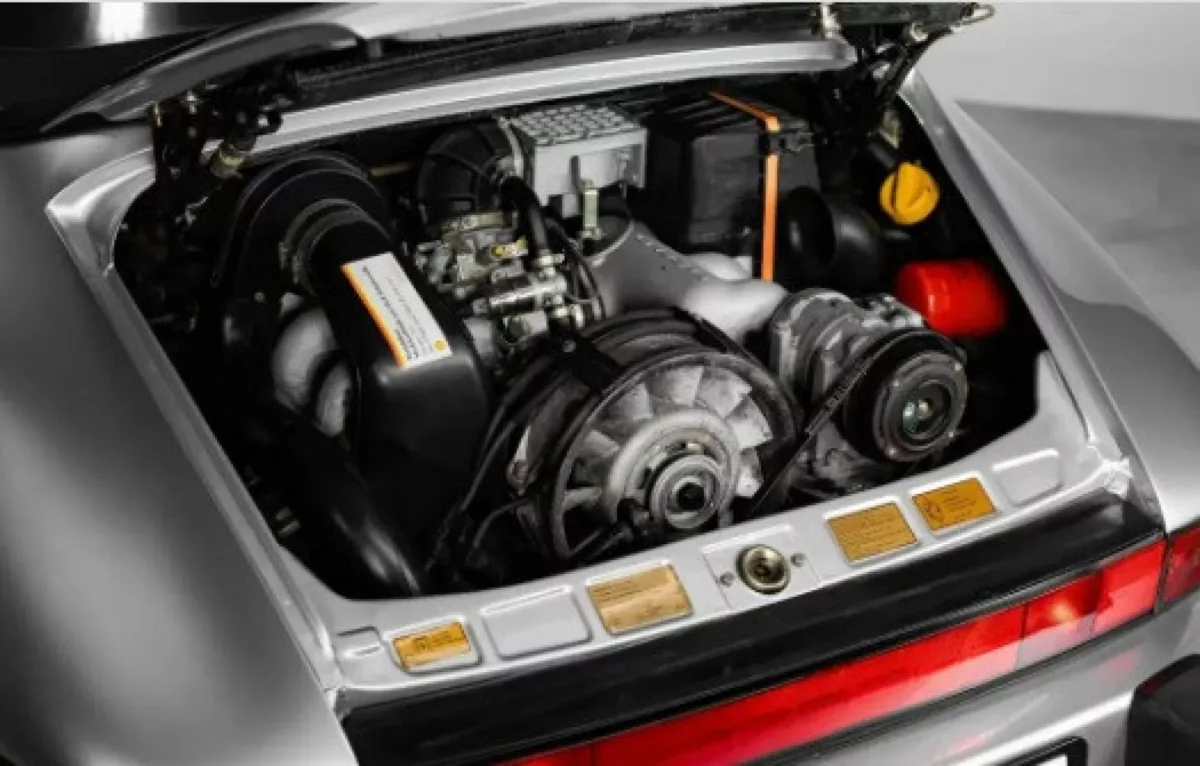 porsche 911 de senna 2 57140543 Porsche 911 de Senna vai a leilão e pode ultrapassar R$ 1 milhão