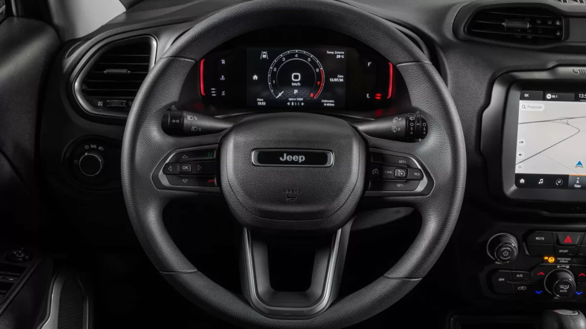 Jeep Renegade Altitude 2025 16 Jeep Renegade Altitude tem desconto de R$ 17 mil em agosto e aposta no custo-benefício para manter liderança