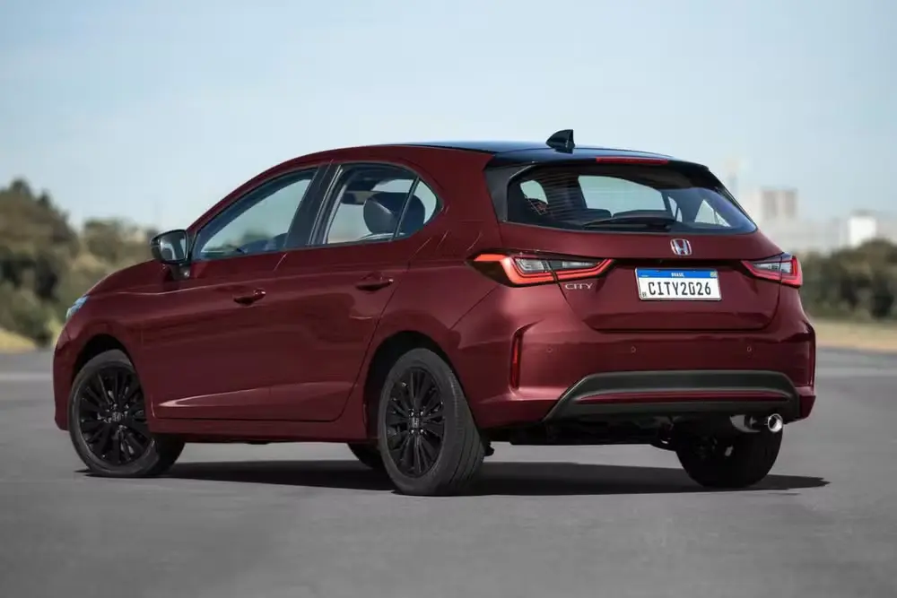 honda city touring sport 2025 teto Honda City Touring Sport estreia como topo de linha e aposta em apelo esportivo