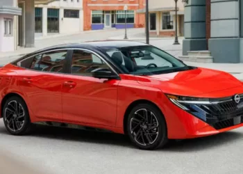 sentra cp Novo Nissan Sentra 2026 estreia com design ousado, 10 airbags e foco em segurança