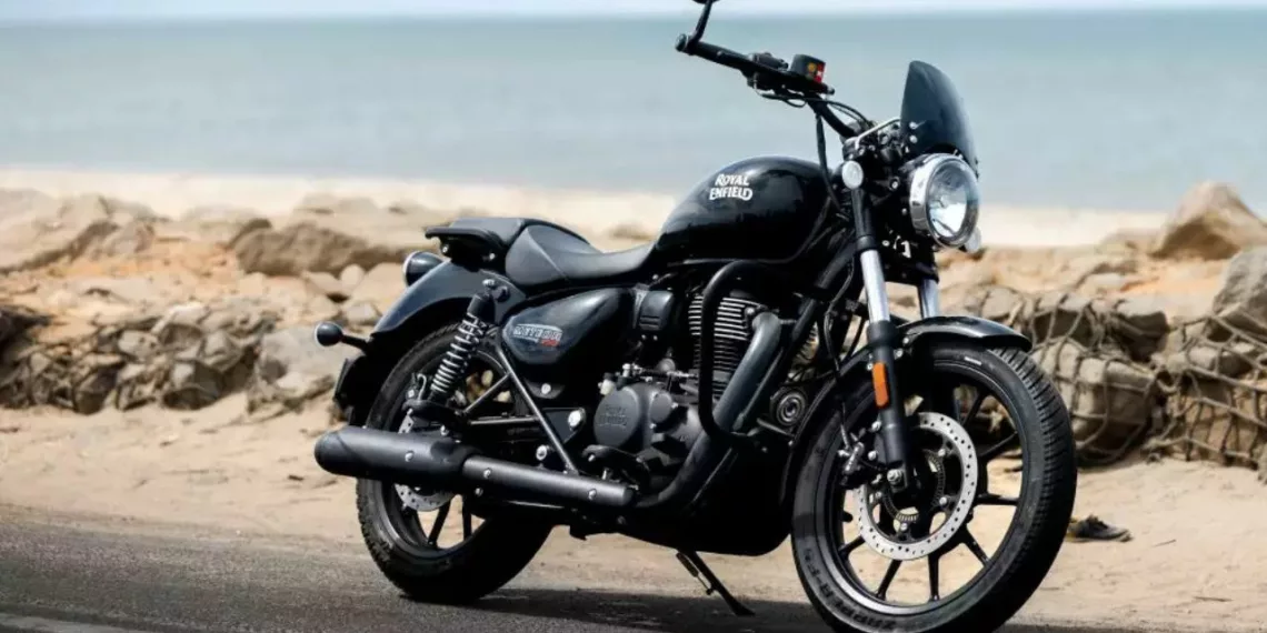 Royal Enfield Meteor 350 Fireball Black 1 Royal Enfield quebra recorde no Brasil e mira futuro com motos que unem tradição e inovação